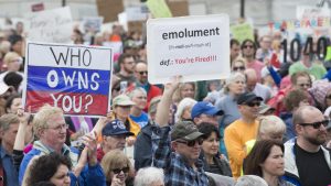 Around 2500 people met at the Minnesota capitol grounds to call on Republican President Donald Trump to release his returns, divest his holdings, and disclose his conflicts of interest.